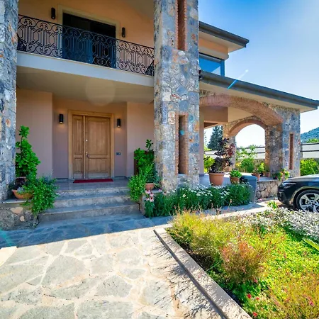 Gueney Prázdninový dům